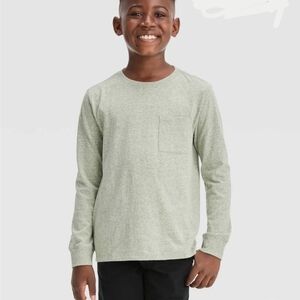 Cat & Jack Light Green Long Sleeve Tee